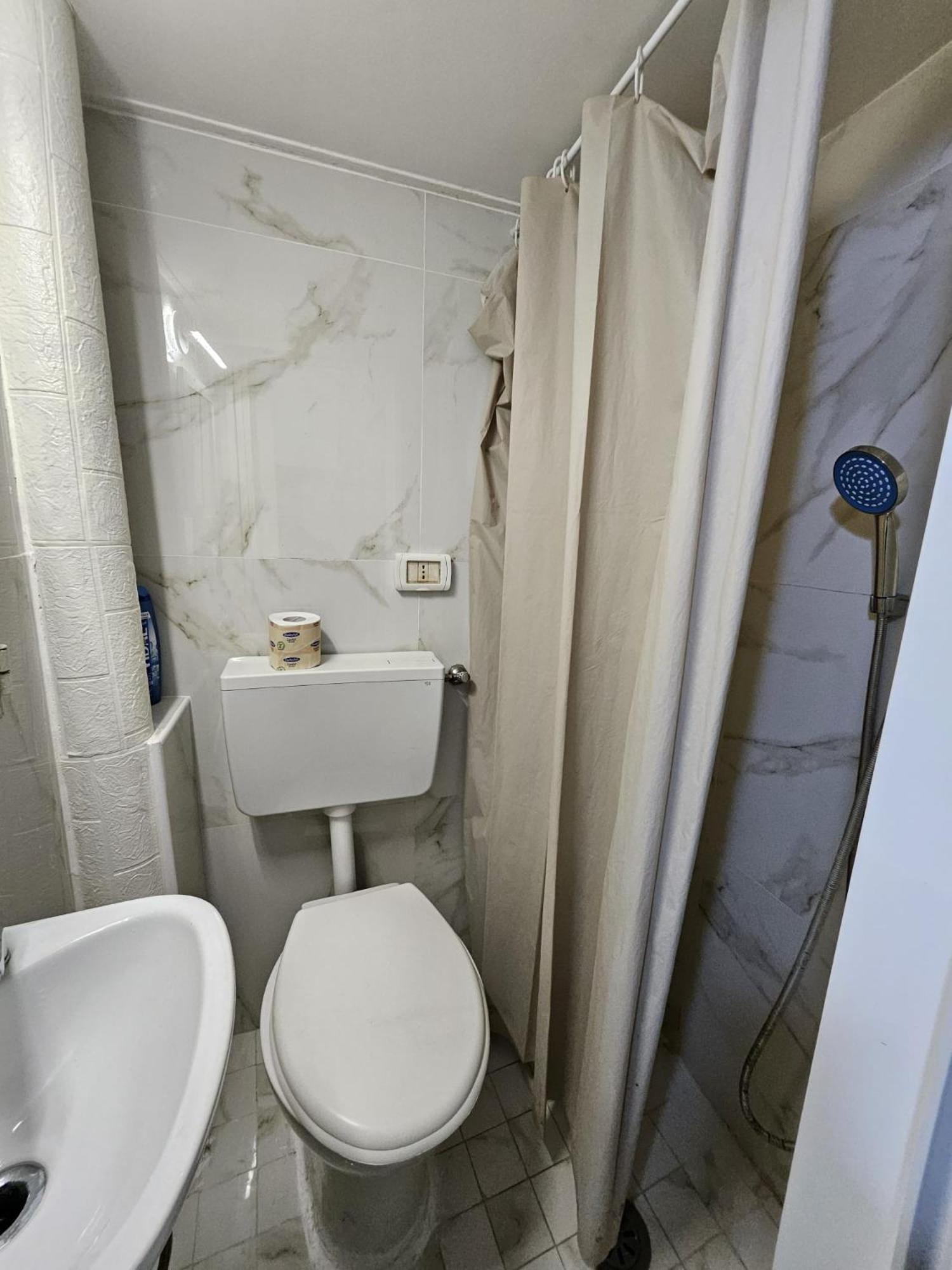 Anitasuiterooms Apartment Naples